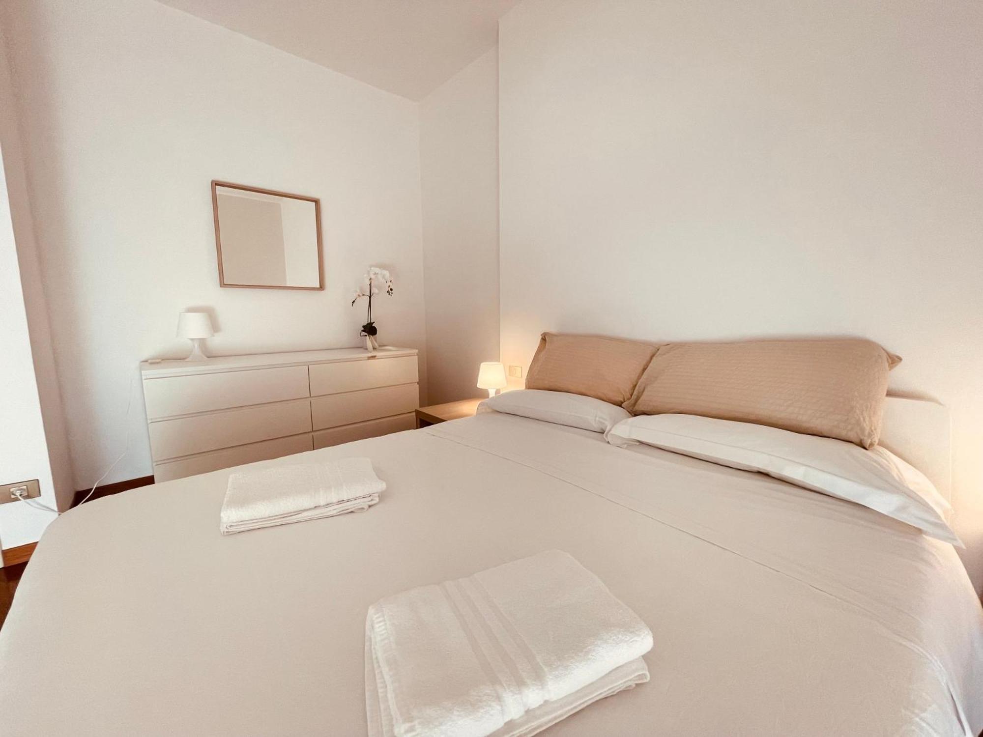 Lemon Tree Resort - Freeparking - Garden Genua Exterior foto